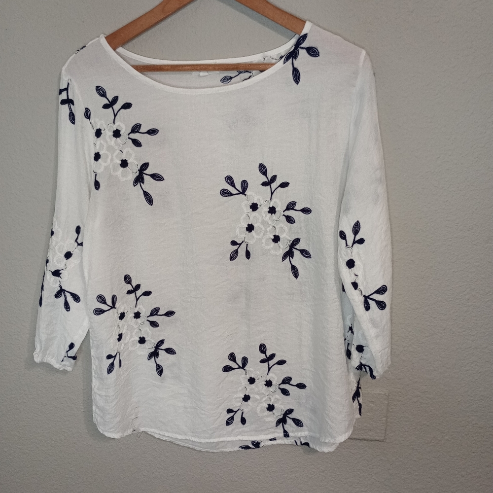 Kindred floral embroidered top